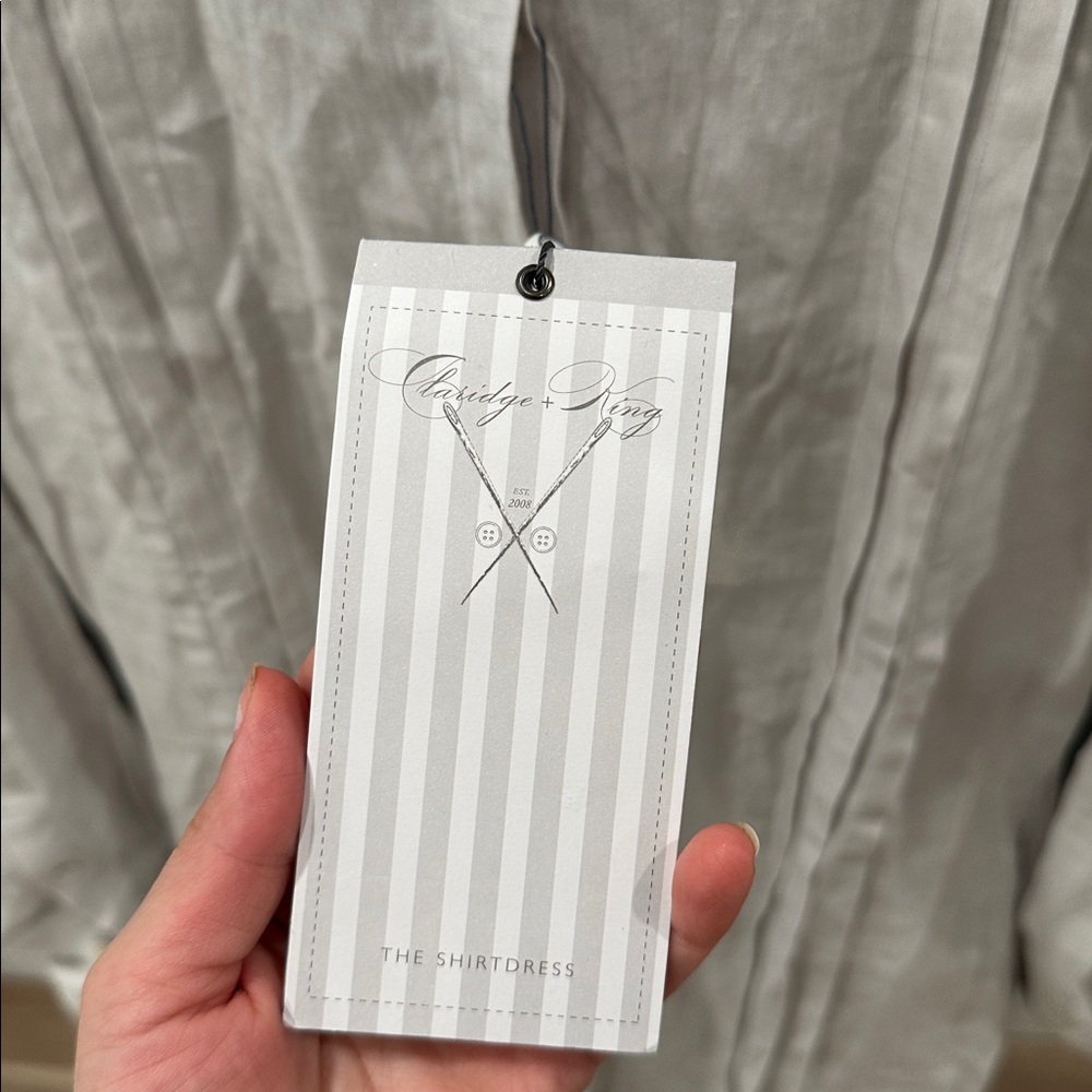 Claridge + king pale silver grey Pleated linen shirt dress - Picture 2 of 5